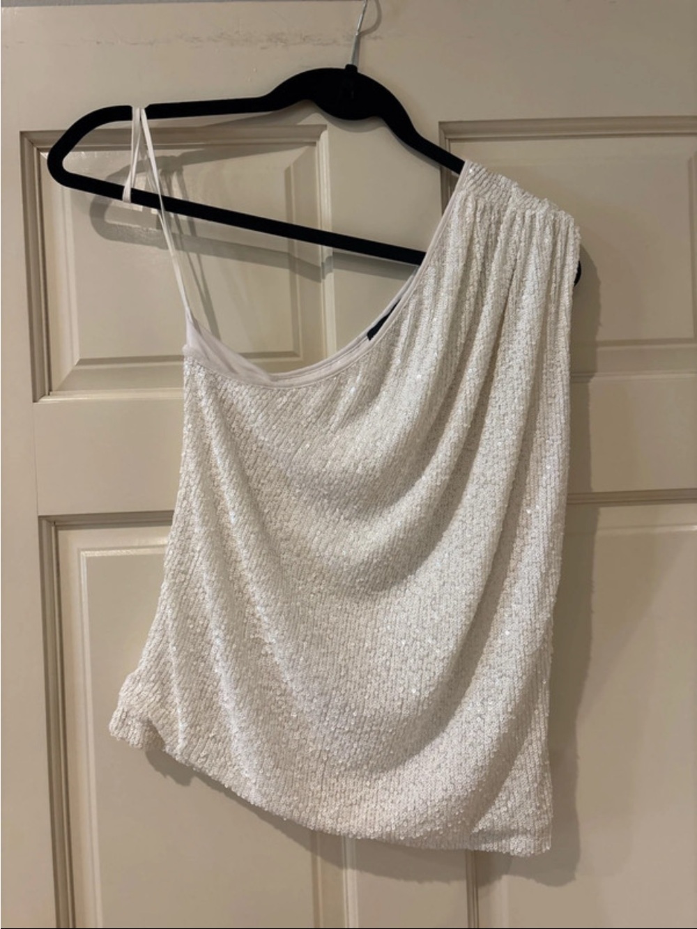 Generation Love White One-Shoulder Sequin Camisole